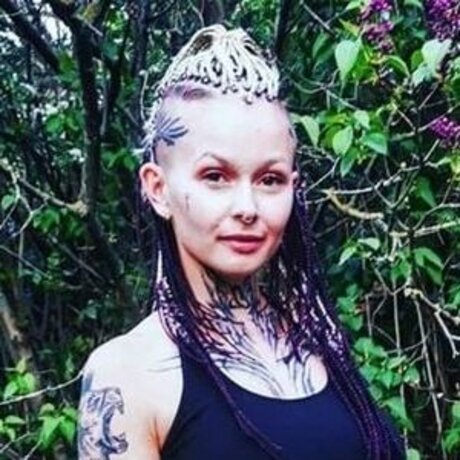 Edith Stehfest model adult pic