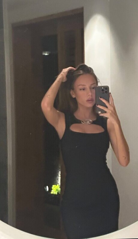 Ester Exp sito nudes pornstar picture