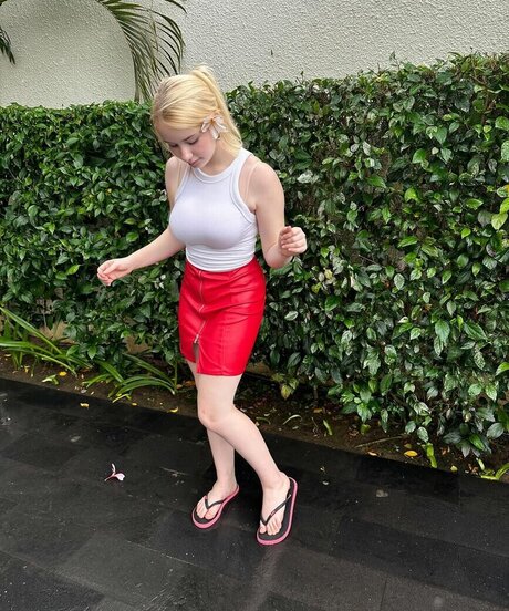 Dasha Gartman star hot picture