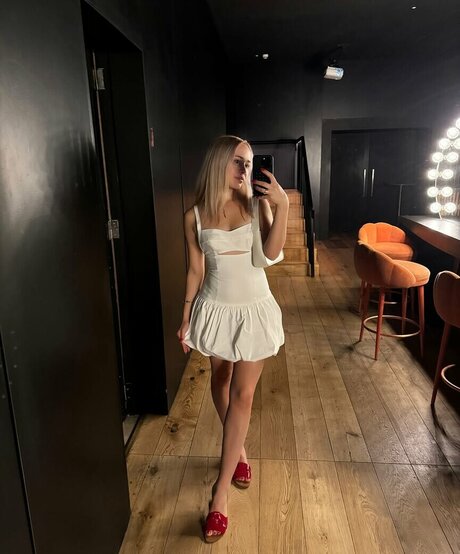 Agnessa Kosogon model sex pic