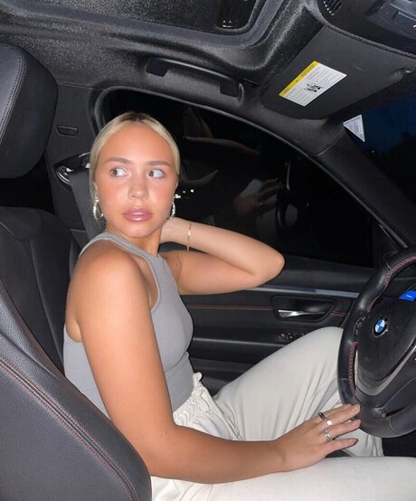 Agnessa Kosogon star porn gallery