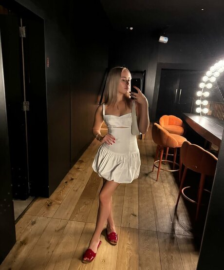 Agnessa Kosogon nude pornstar pictures