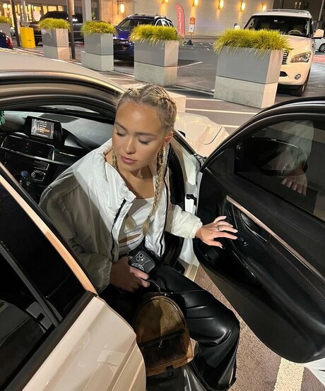 Agnessa Kosogon star best galleries