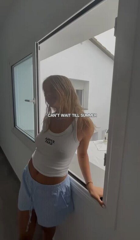 Lea Breuer pornstar top galleries