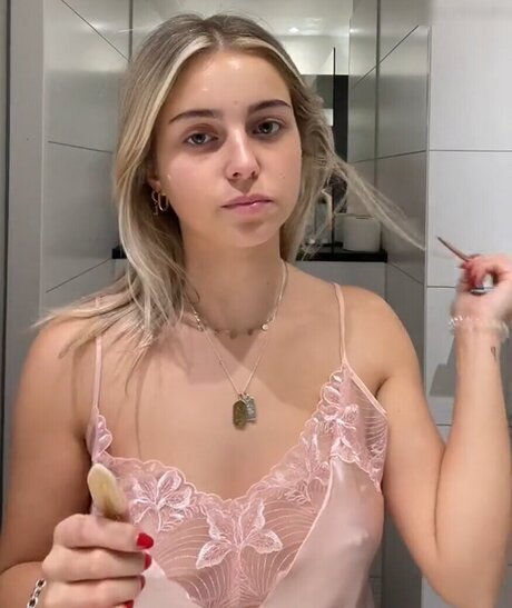 Lea Breuer star pornographic galleries