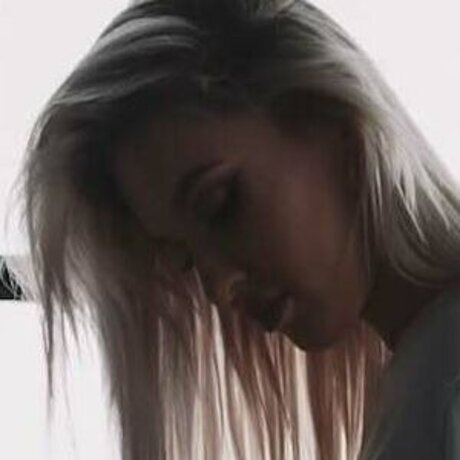 Marialux art model picture