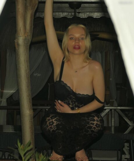 Leni Bahr beautiful pornstar pictures