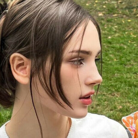 Mary Amber hot model picture