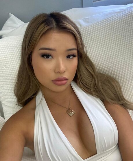 Ky9le star erotic galleries