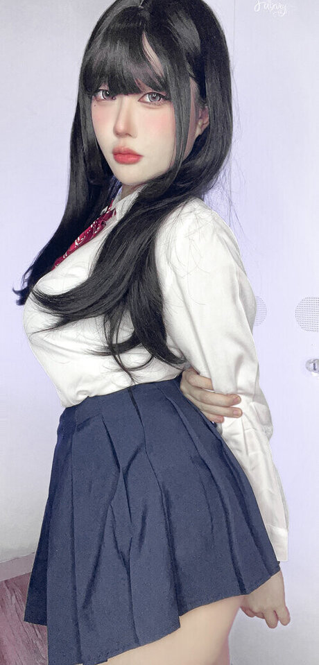 Faixvey free actress pictures