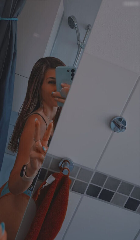 its sunny93 exclusive actress photo