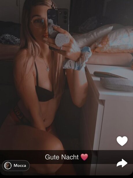 its sunny93 model nudes img