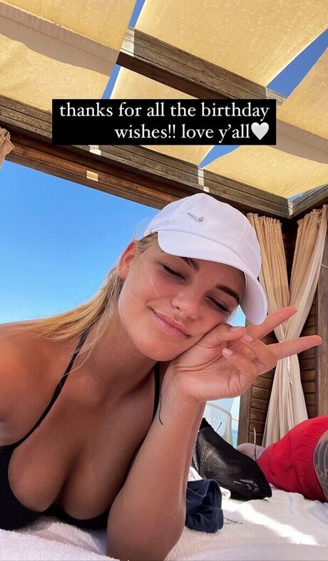 Maxime Ocasek high quality pornstar pictures