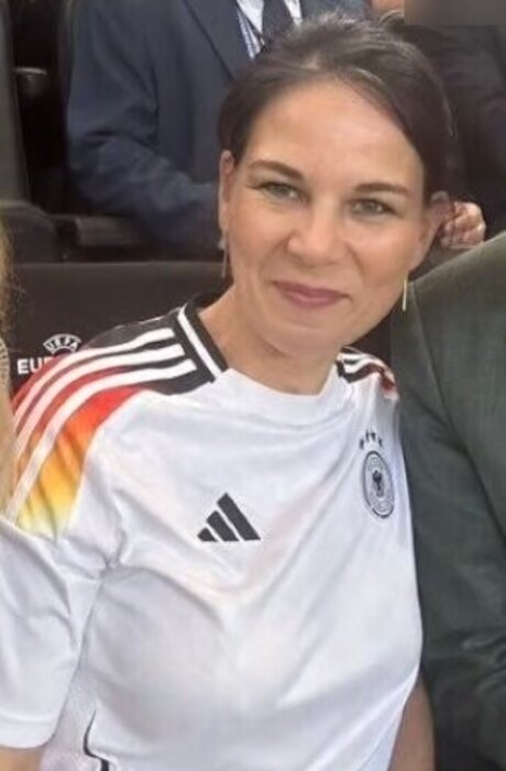 Annalena Baerbock nudes model image