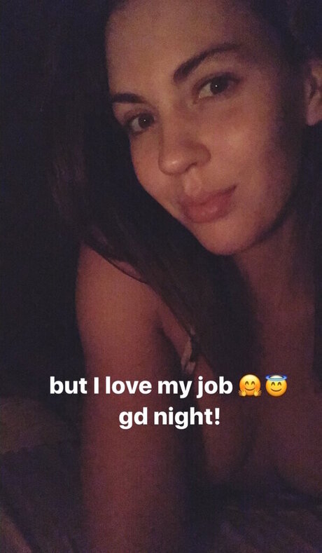 Anna Lea Mende model exclusive image