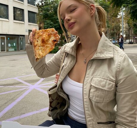 pdm clara pornstar nude pictures