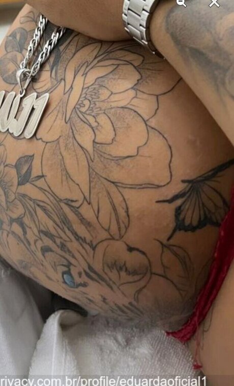 Eduardaicial model erotic gallery