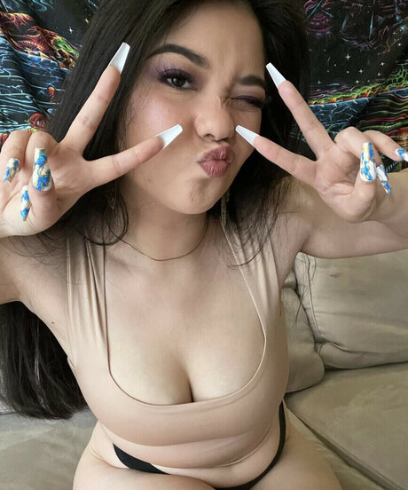 Sonia Elsie ASMR actress photos