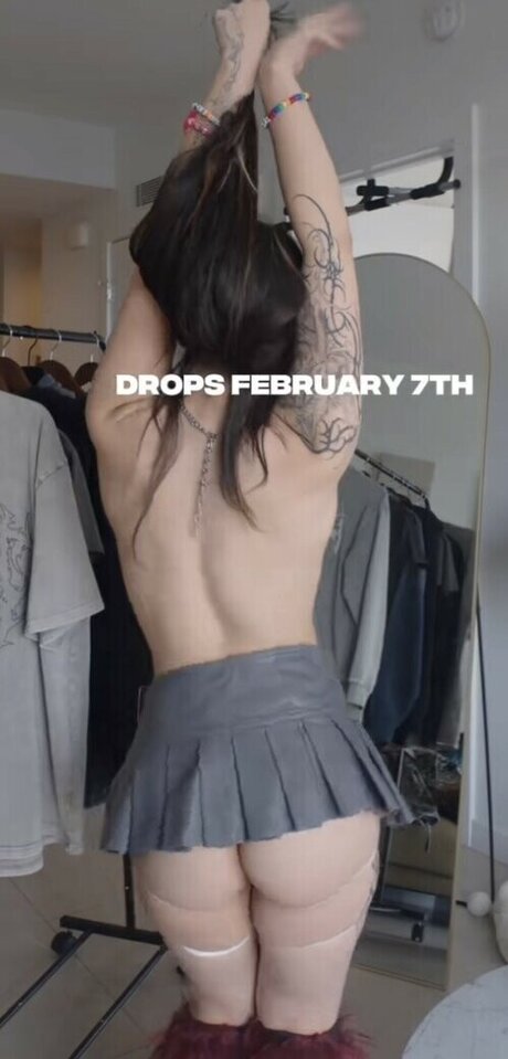 Wavy Brin star pornographic picture