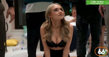 Facialize Me perfect actress image