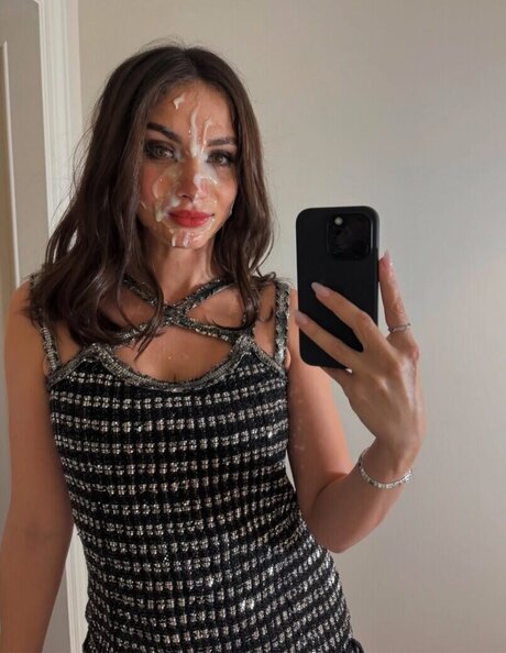 Facialize Me model art picture