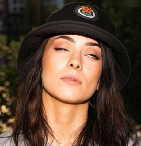 FreakinMagical free actress gallery