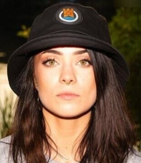 FreakinMagical star nude images