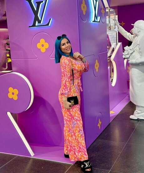 Kate Merlan perfect star photos