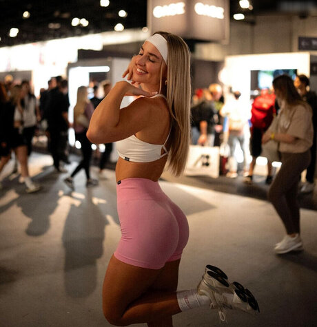 Lina D ren beautiful pornstar pictures