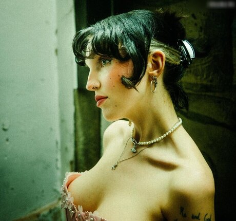 Mia Morgan hd model pictures