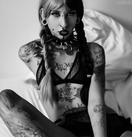 miicky3 0 sex model images