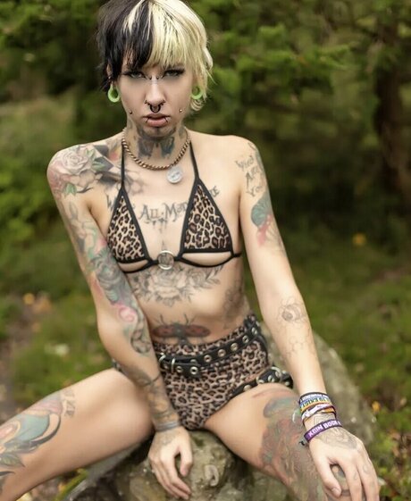 miicky3 0 pornstar sexy photo