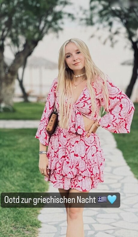 MinusElf high quality star img