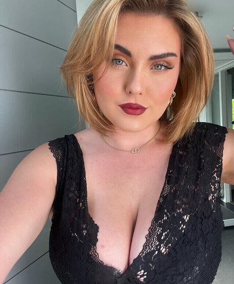 JohannaMuellner xxx model galleries