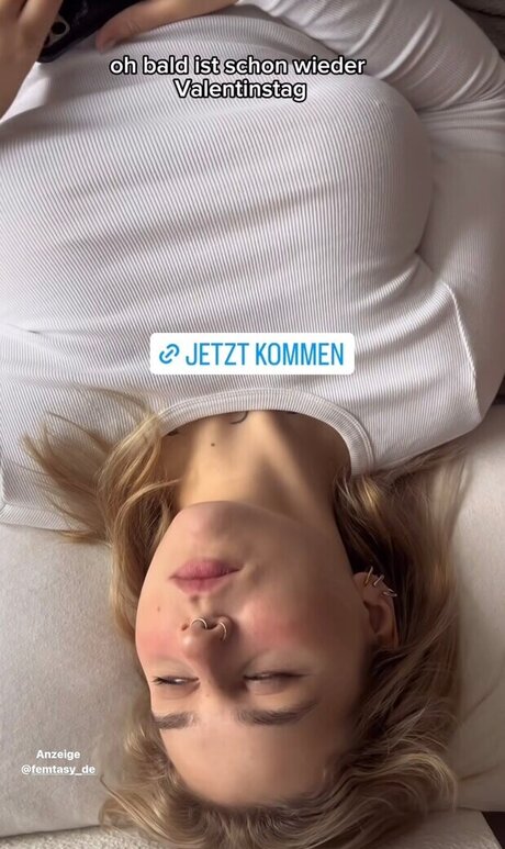 Viky kid star high quality pics