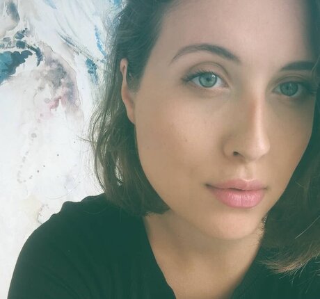Alice Merton hd pornstar photos