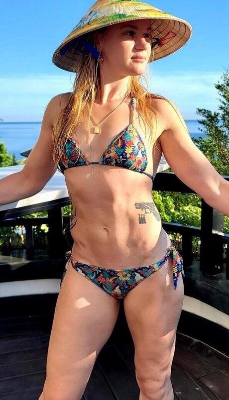 Valentina Shevchenko art model picture