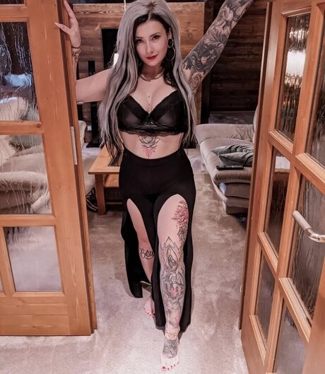 Lyn k44 model gallery