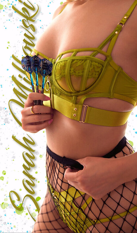 Sarah Milkowski star sex pics