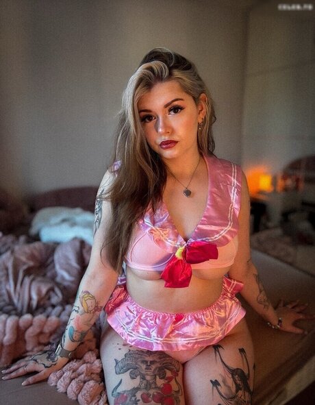 Feneliactx model pretty archive