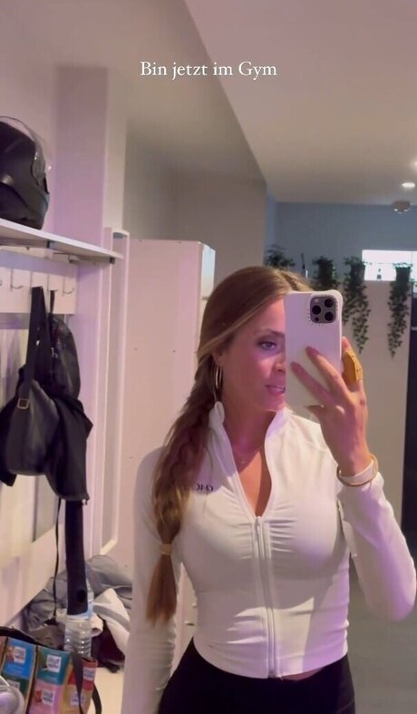 Lea Katharina Maria sex star img