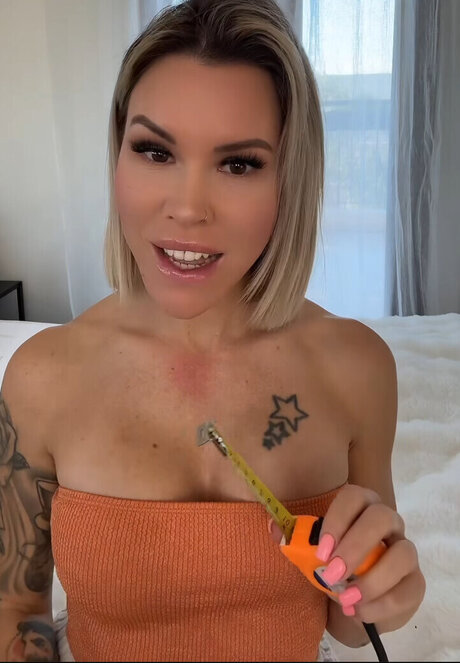 Lara Bergmann free pornstar photos