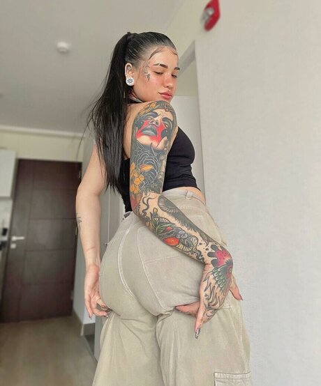 Blephs model erotic image