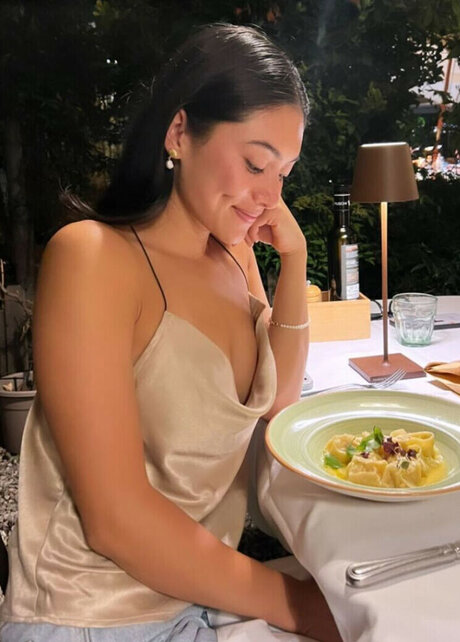 Jenny Chiu nudes actress galleries