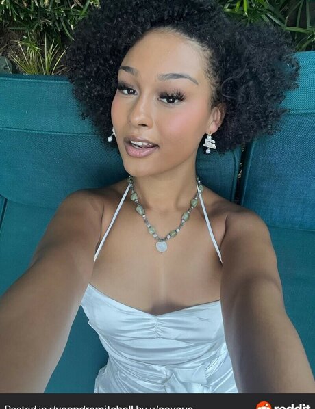 veondremitchell nude actress img