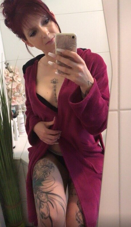 Nicole Anna sexy pornstar photo