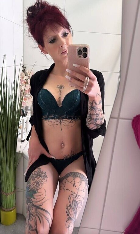 Nicole Anna star best images