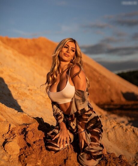 Chiara Antonella naked pornstar gallery