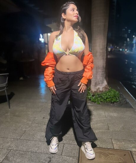 Kate Sharma high quality pornstar picture