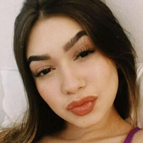 Lorrany Costa star hot photo